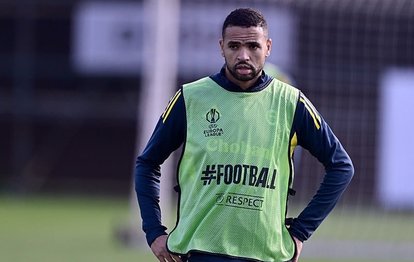 "En-Nesyri'nin Fenerbahçe Macerası Sonlanıyor: Resmi Bildirim TFF'ye Yapıldı!"