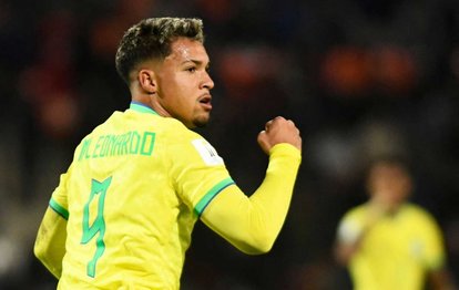 "En-Nesyri'nin Yerine Kim? Fenerbahçe'den Genç Yıldıza Doğru Hamle"